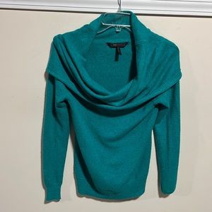 Long sleeve cowl neck cashmere sweater